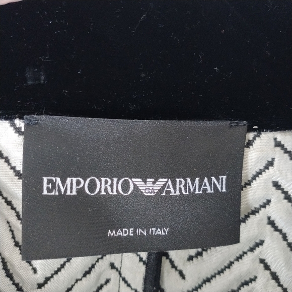 Emporio Armani Black Chevron Blazer Jacket EU 40 - Picture 10 of 15